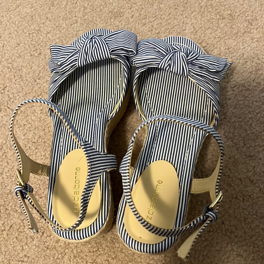 Liz Claiborne summer sandals